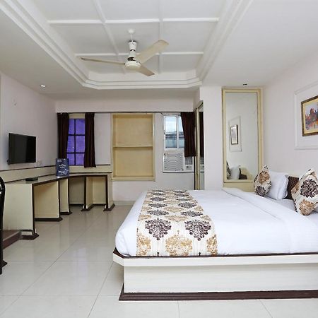 Hotel O Midtown Rāipur Eksteriør billede
