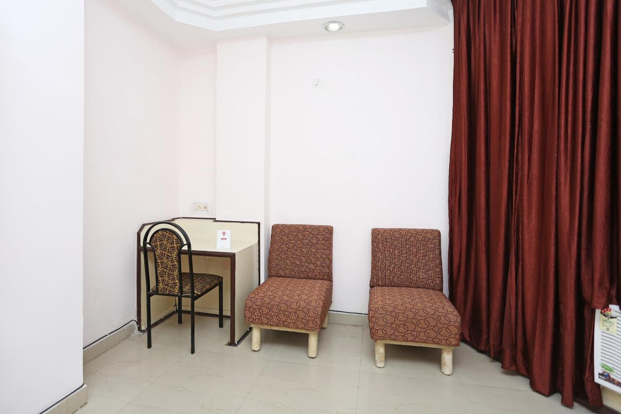 Hotel O Midtown Rāipur Eksteriør billede